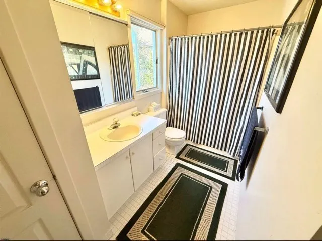 Guest Bath before renovation — Margate Coastal Transformation